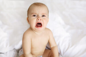 Read more about the article The Ultimate Guide: How to Soothe a Crying Baby
